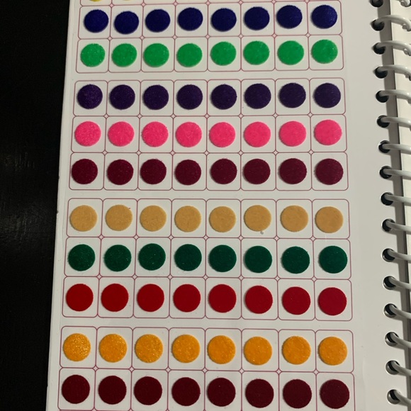 bindi book - Picture 5 of 10